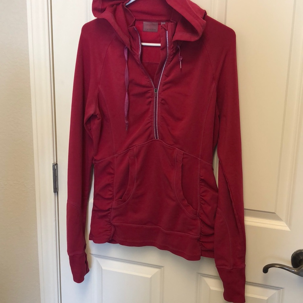 Ladies pullover hoodie